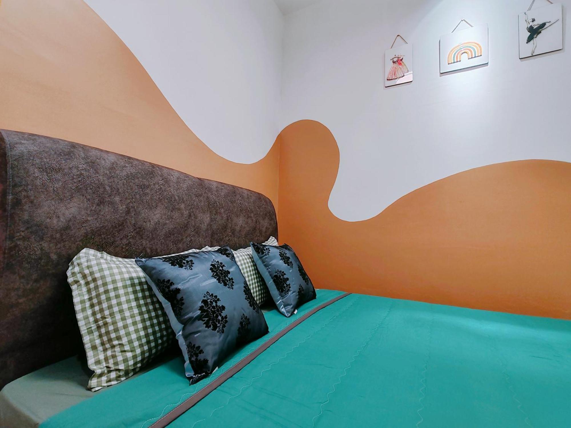A Boutique Warm Falim Kampong Pasir Puteh (Perak)